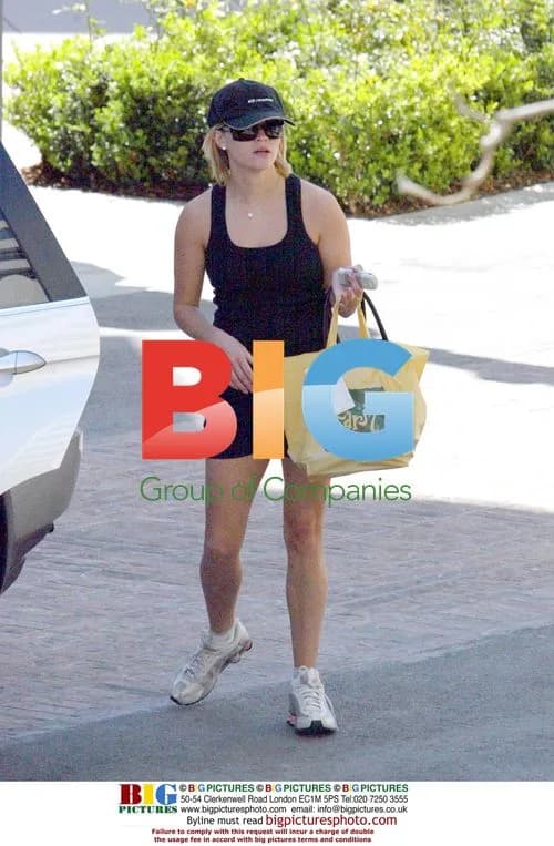 Reese Witherspoon Leaves Workout in Hollywood