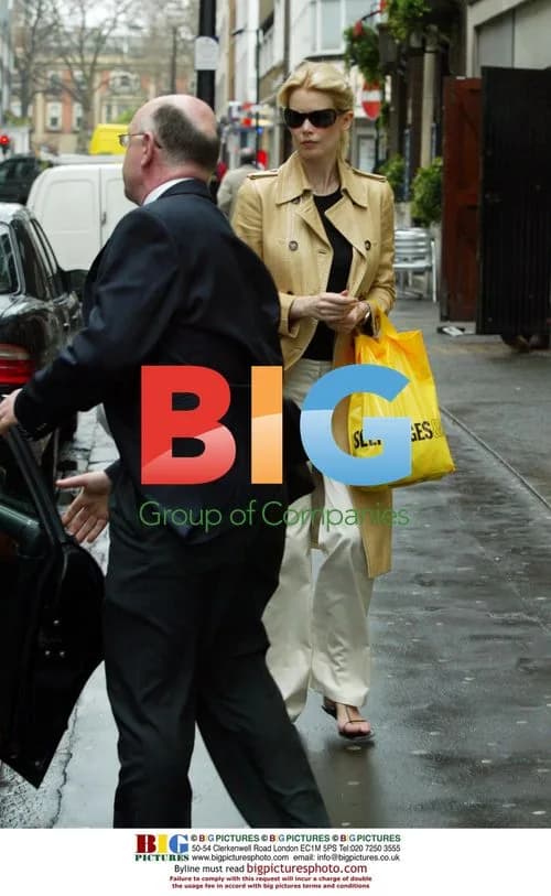 Claudia Schiffer Shopping with Mother in London