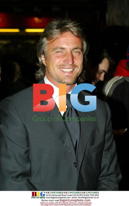 Actors arrive at film premiere