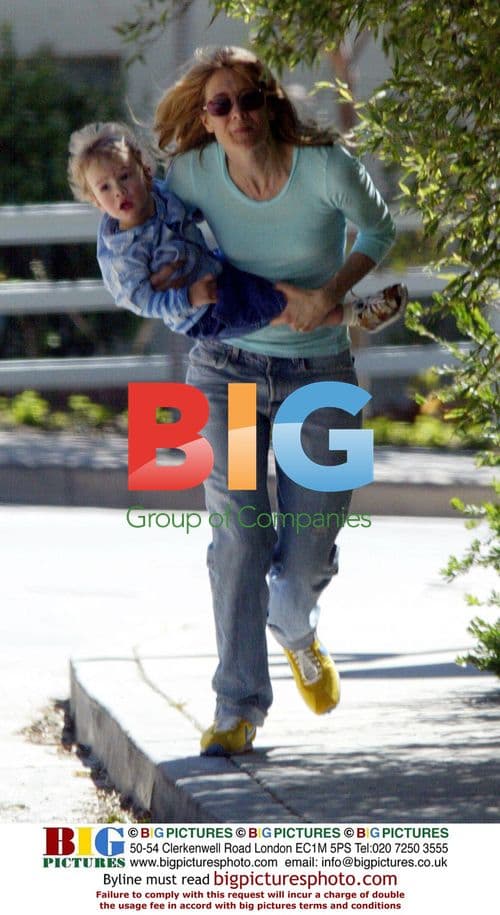 Laura Dern gives son Ellery walking lessons