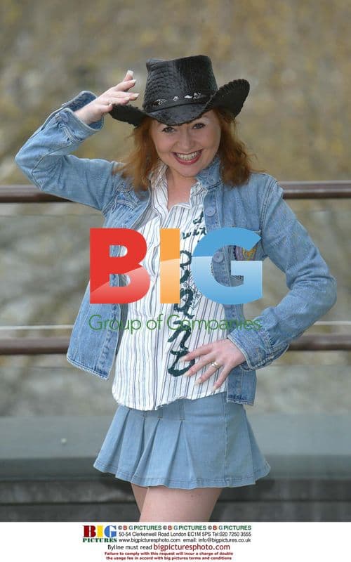 Sonia Evans leaves "Reborn in the USA" TV show