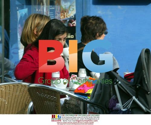 COLD FEET star Jacey Salles enjoys London stroll