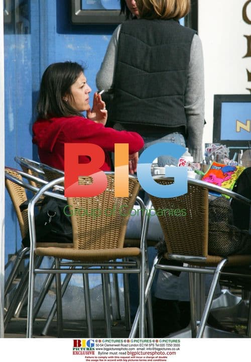 Jacey Salles strolls in North London