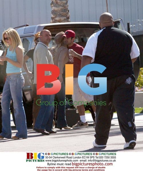 Britney Spears and Phil Maloof board private jet