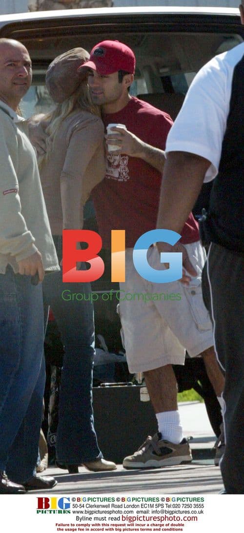 Britney Spears and Phil Maloof board private jet