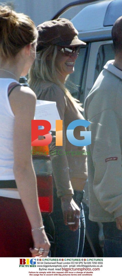 Britney Spears and Phil Maloof board private jet