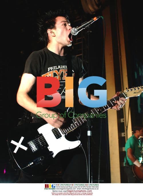 Casual Stroll Down Rodeo Drive