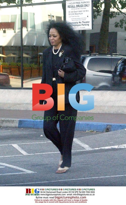 Diana Ross Shopping in Beverly Hills