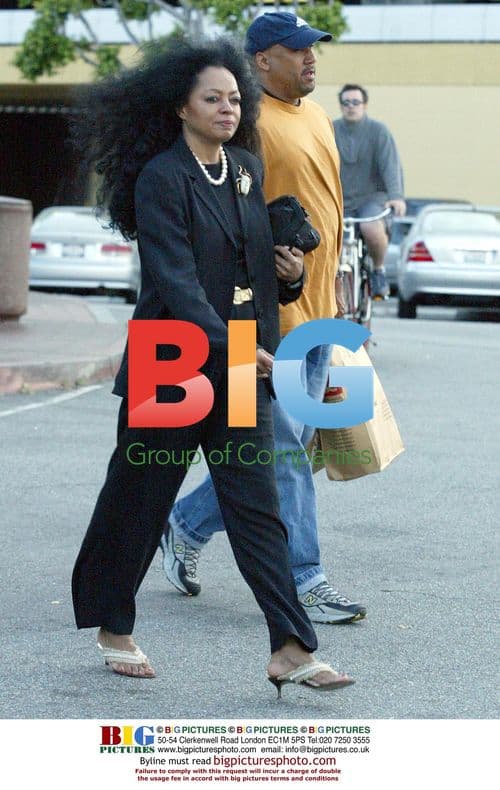 Diana Ross Spotted Shopping at Pharmacy in Beverly Hills