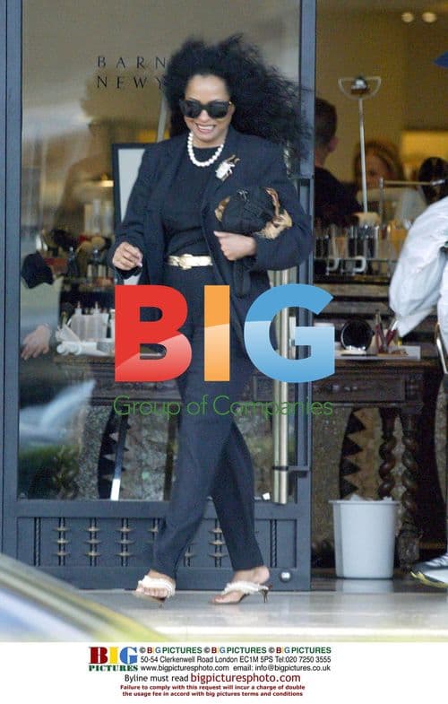 Diana Ross Shopping in Beverly Hills