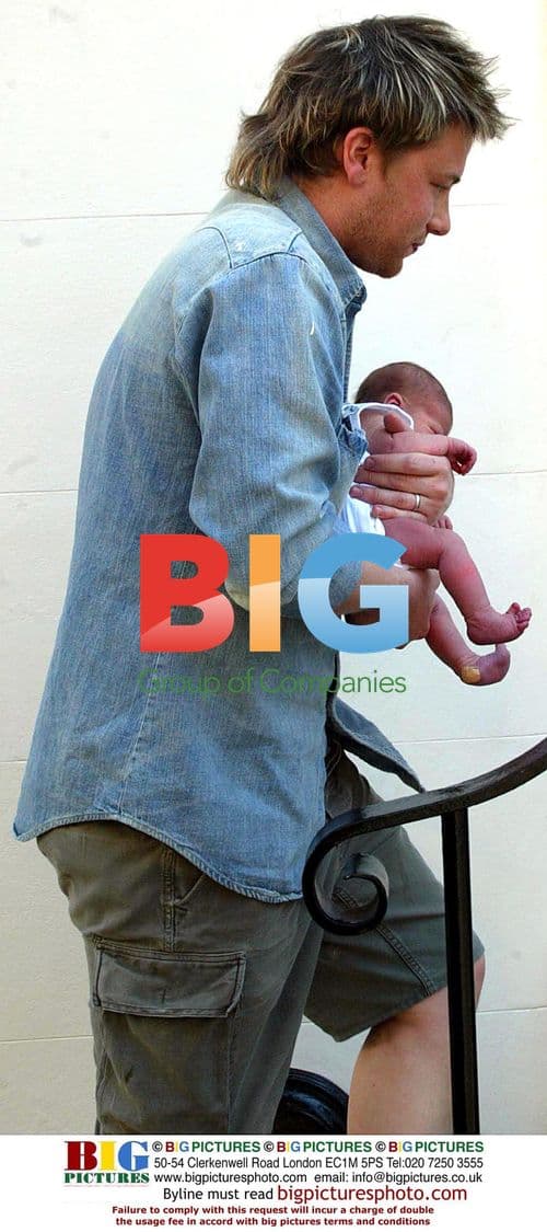 Jamie Oliver with baby daughter Daisy Boo