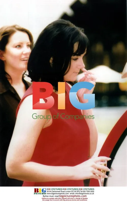 Martine McCutcheon Picking Nose