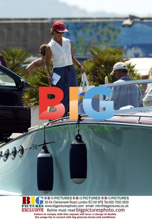 King Carl Gustaff and Queen Silvia in France