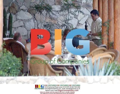 Jennifer Aniston and Brad Pitt in Mexico