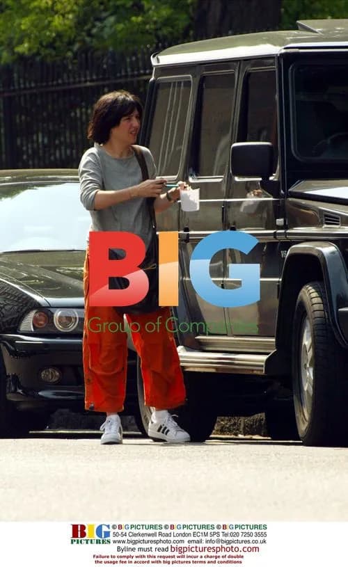 Sharleen Spiteri Improvises with Parking Meter