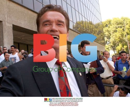 Arnold Schwarzenegger at LA Registrar's Office