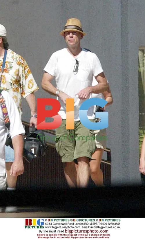 Ashton and Demi's Family Day Out