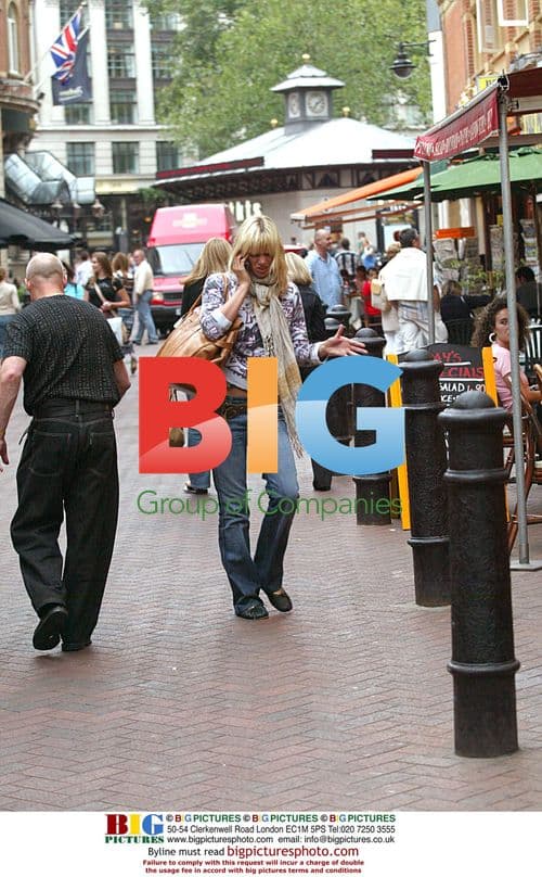 Zoe Ball Leaves XFM Studios