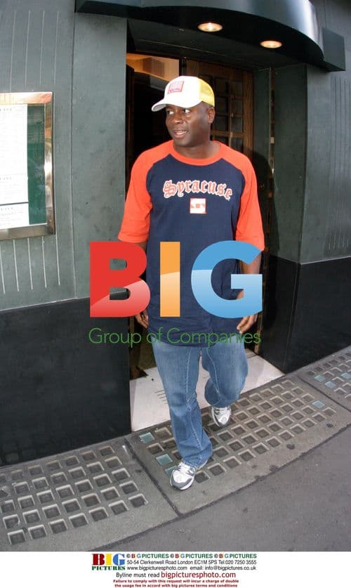 Vanessa Hudgens at 2022 SAG Awards