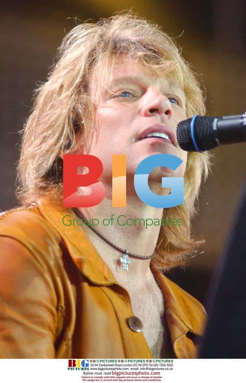 Jon Bon Jovi Performs at Bounce Tour