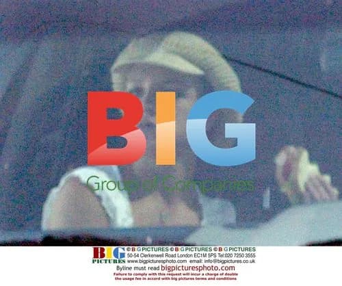 Britney Spears Eating Burger Before Studio