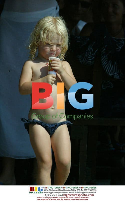 Meg Matthews Seen with Daughter and Boyfriend