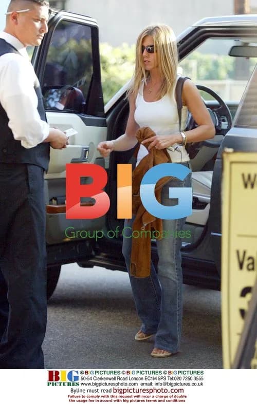 Jennifer Aniston shops and dines in LA