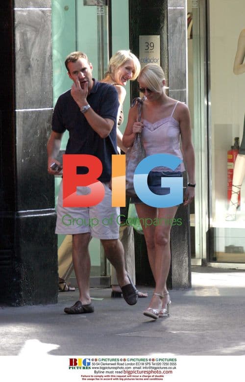Denise Van Outen and Johnny Vaughn Shopping