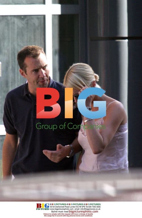 Denise Van Outen and Johnny Vaughn Shopping Trip