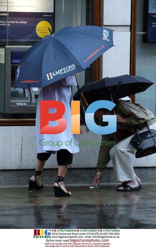 Actress X poses at red carpet event