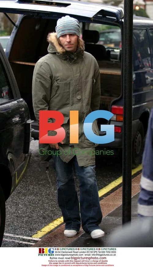 Liam Gallagher and Nicole Appleton Shopping