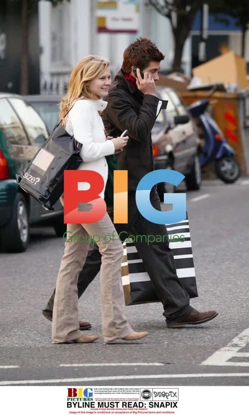 Kirsten Dunst and Jake Gyllenhaal Shopping