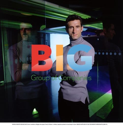 Jonathan LaPaglia in 'Seven Days'