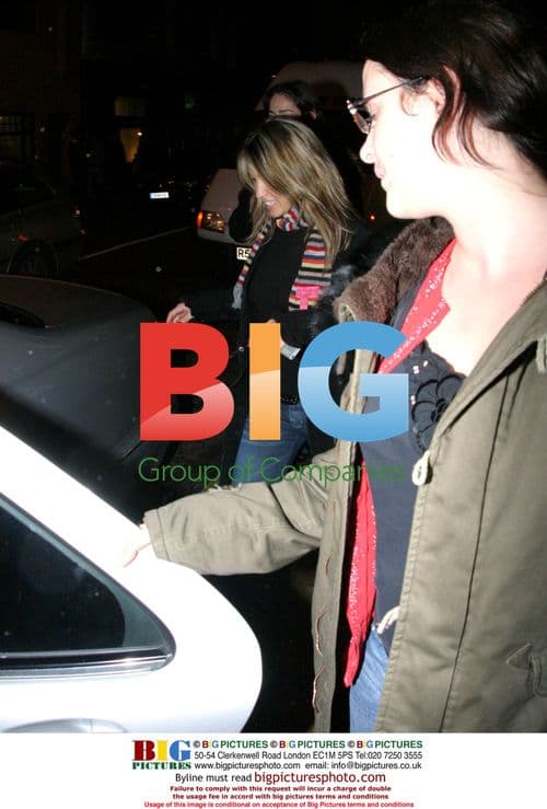 Rachel Stevens Goes Shopping in London