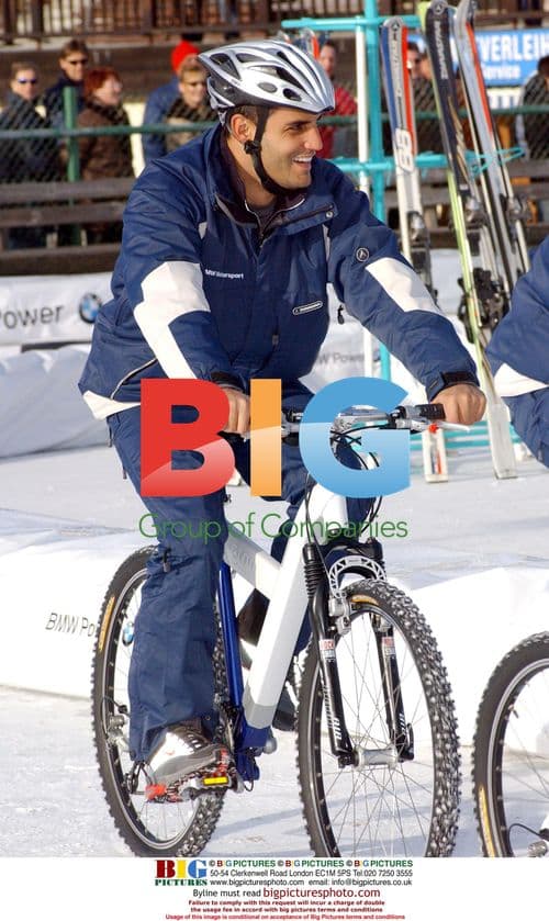 Actors Posing Together on Red Carpet