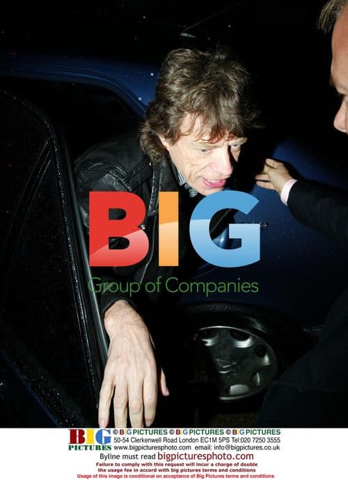 Angelina Jolie Visiting Refugee Camp