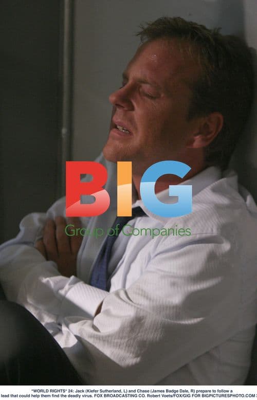 Kiefer Sutherland in "2:00pm-3:00pm" episode of 24