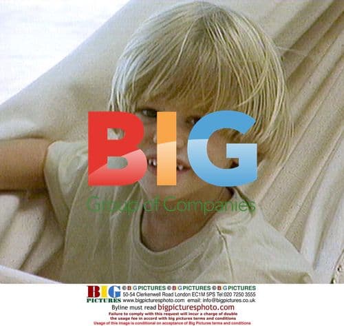 Taylor Swift performing at Reputation Stadium Tour