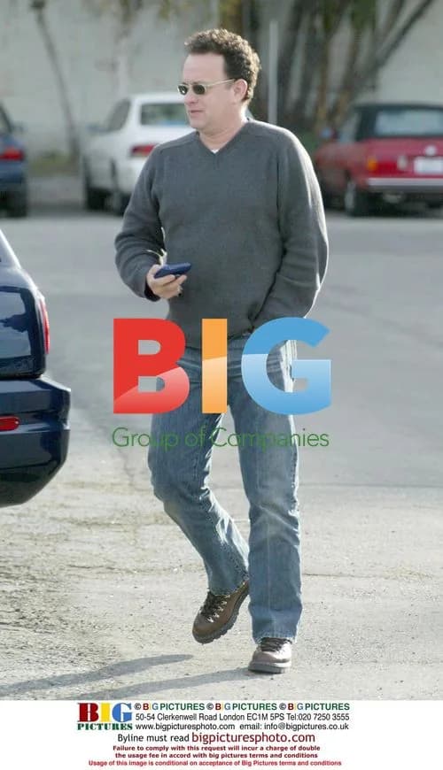 Tom Hanks Helps Pregnant Wife Rita Wilson