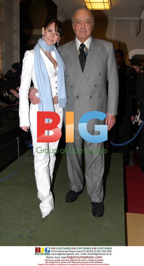 Reese Witherspoon Smiling on Red Carpet