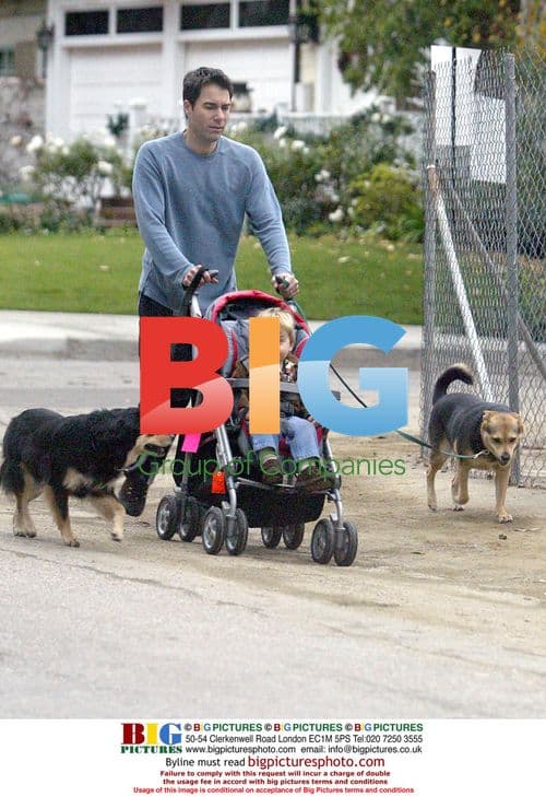 Eric McCormick out with son and dogs