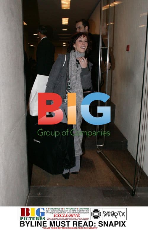 Jennifer Love Hewitt Shops in West London