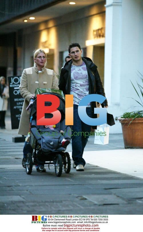 Frank Lampard and family shopping in London