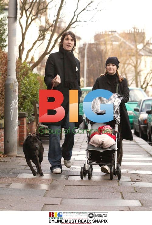 Toploader's Dan Hipgrave and family spotted in London