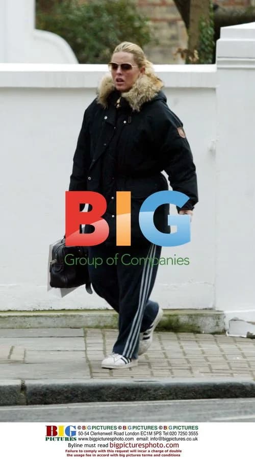 Patsy Kensit Shopping in London