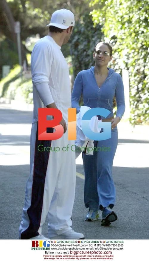 Ben Affleck and Jennifer Lopez go to workout