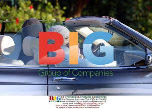 J-Lo and Affleck's Lunch and Shopping