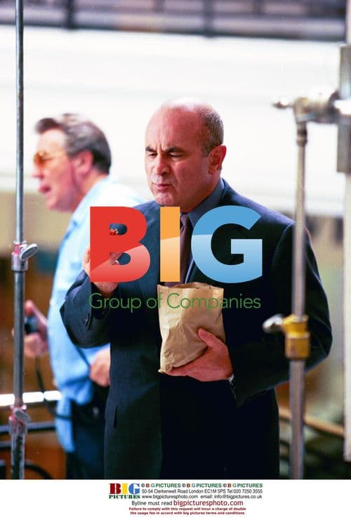 Bob Hoskins Filming BT TV Commercial