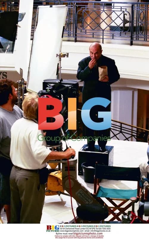 Bob Hoskins recording BT TV commercial