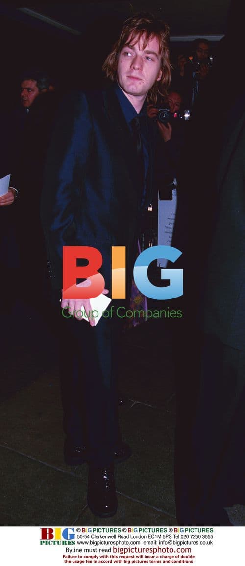 Ewan McGregor and wife at event